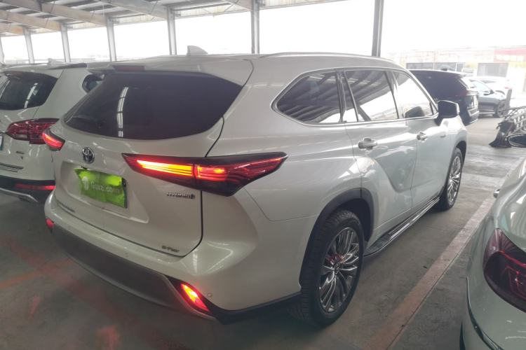 Used Toyota Highlander 2023 2.5L Smart Electric Hybrid Dual-Engine Four-Wheel Drive Prestige Version – 7 Seats Rear Right 45 Deg