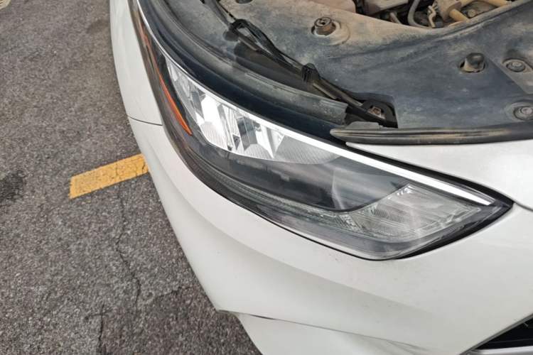 Used Toyota Highlander 2023 2.5L Smart Electric Hybrid Dual-Motor All-Wheel-Drive Luxury 7-Seater Right Front Headlight
