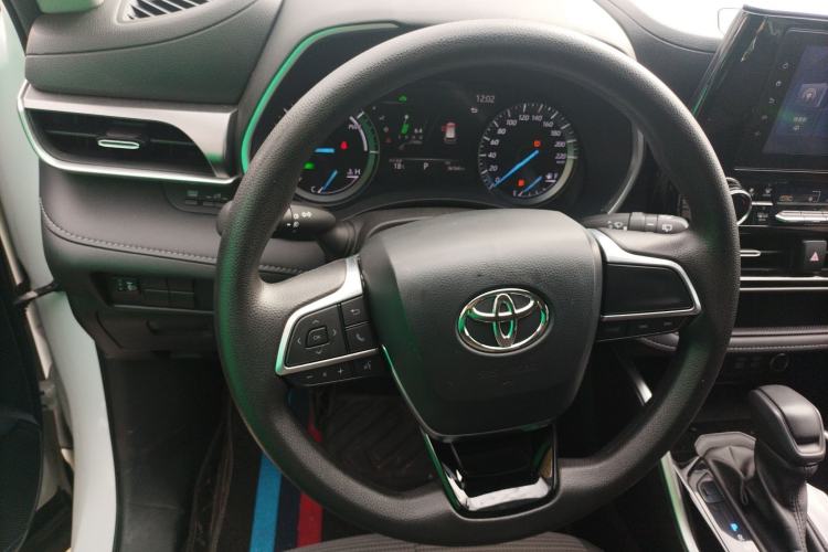 Used Toyota Highlander 2023 2.5L Smart Electric Hybrid Dual-Engine Two-Wheel Drive Elite Version 5 Seats Steering Wheel