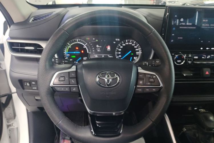 Used Toyota Highlander 2023 2.5L Smart Electric Hybrid Dual-Engine Four-Wheel Drive Prestige Version – 7 Seats Steering Wheel