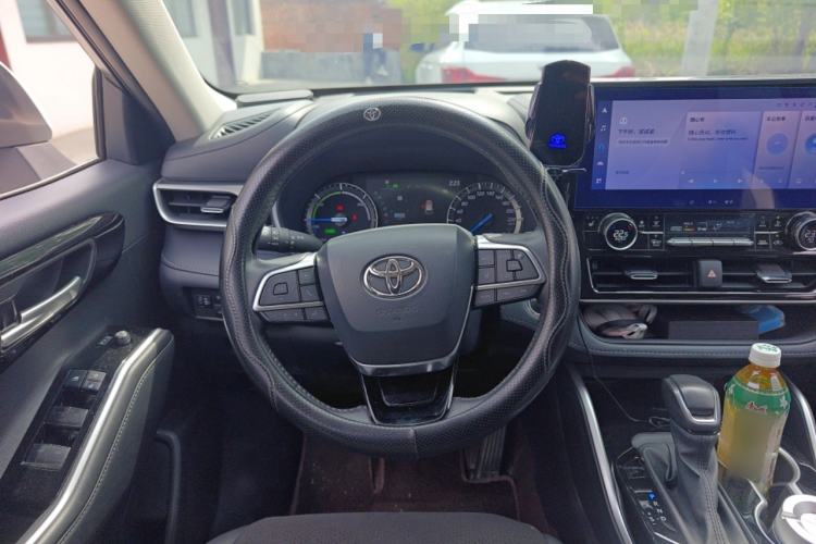 Used Toyota Highlander 2023 2.5L Smart Electric Hybrid Dual-Engine Four-Wheel Drive Prestige Version – 7 Seats Steering Wheel