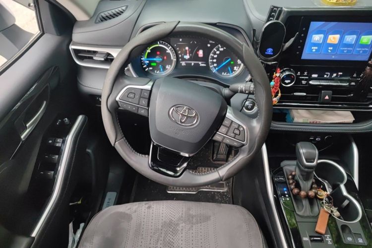 Used Toyota Highlander 2023 2.5L Smart Electric Hybrid Dual-Motor All-Wheel-Drive Luxury 7-Seater Steering Wheel