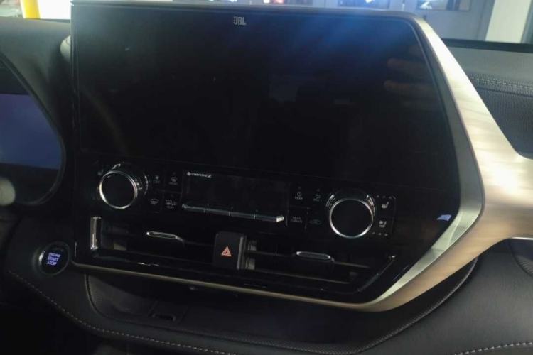 Used Toyota Highlander 2024 380T Four-Wheel Drive Ultimate 7-Seater Audio And AC Panel
