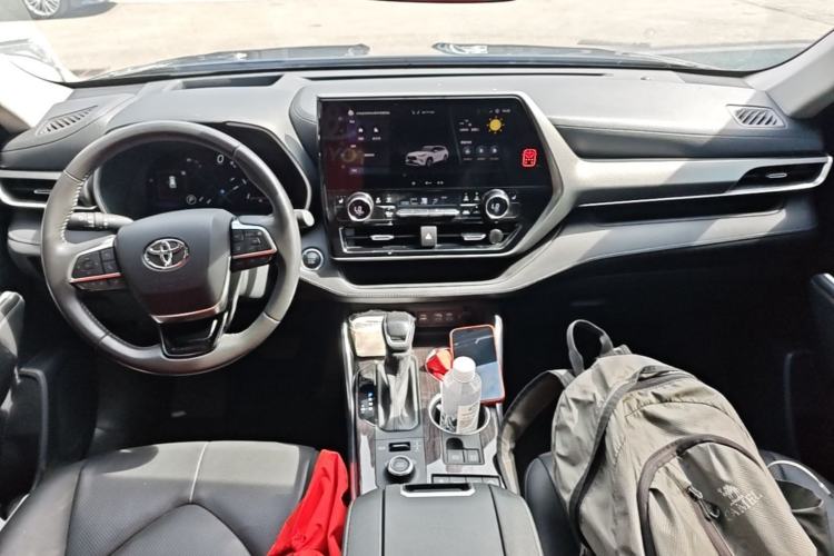 Used Toyota Highlander 2024 380T Four-Wheel Drive Prestige Version 7 Seats Center Console