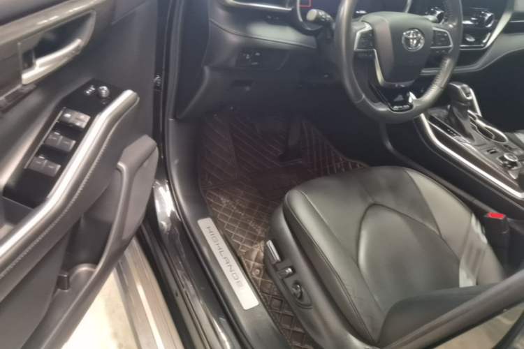 Used Toyota Highlander 2024 380T Four-Wheel Drive Prestige Version 7 Seats Driver Seat