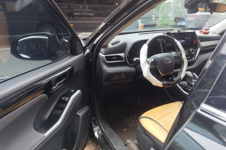 Used Toyota Highlander 2024 2.5L Smart Electric Hybrid Dual-Motor Two-Wheel-Drive Elite Edition 5 Seats Driver Seat