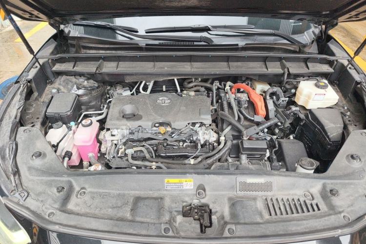 Used Toyota Highlander 2024 2.5L Smart Electric Hybrid Dual-Engine Four-Wheel Drive Prestige Version – 7 Seats Engine Bay