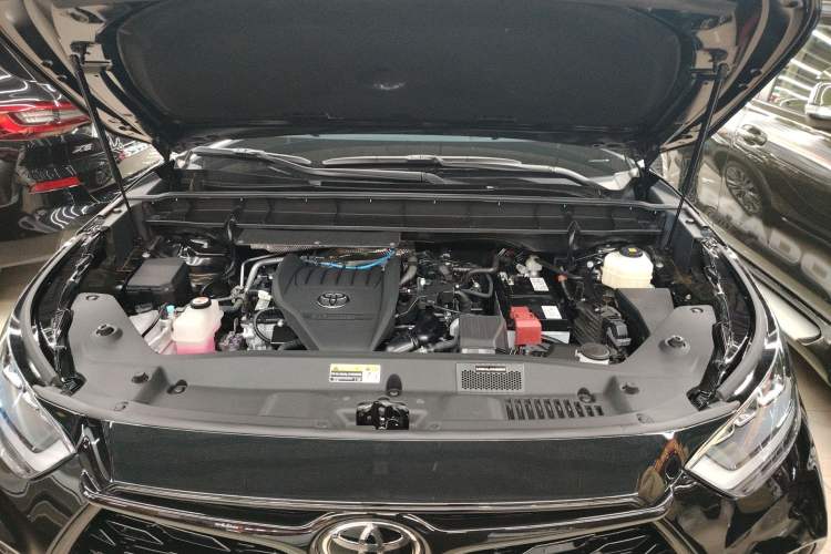 Used Toyota Highlander 2024 380T Four-Wheel Drive Ultimate 7-Seater Engine Bay