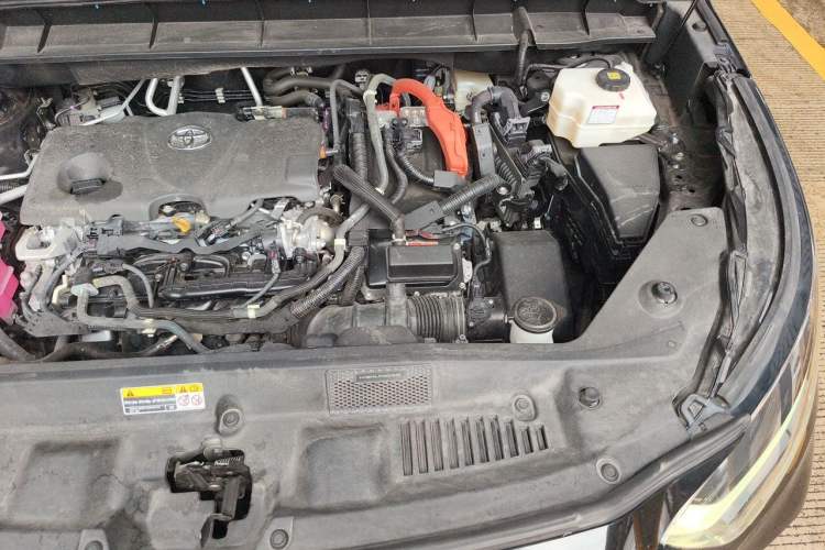 Used Toyota Highlander 2024 2.5L Smart Electric Hybrid Dual-Engine Four-Wheel Drive Prestige Version – 7 Seats Engine Bay Left