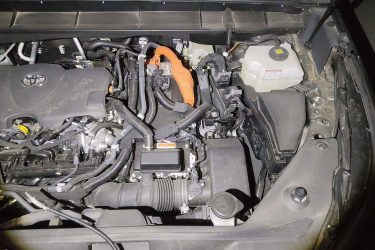 Used Toyota Highlander 2024 2.5L Smart e-Power Dual-Motor All-Wheel-Drive Elite Version – 7 Seats Engine Bay Left