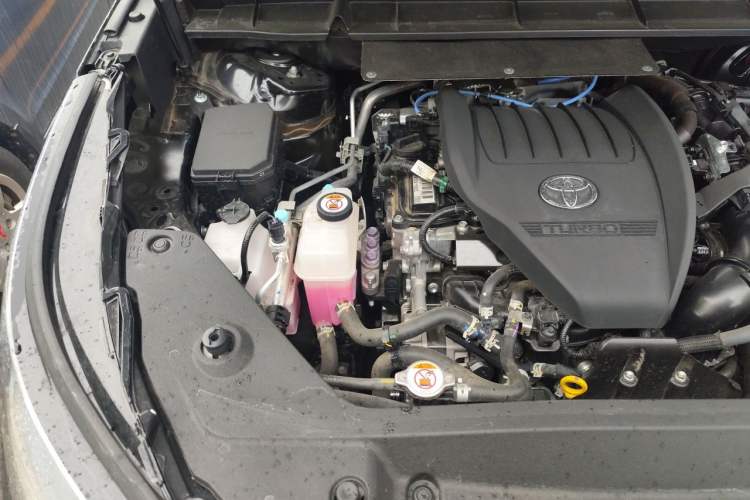 Used Toyota Highlander 2024 380T Four-Wheel Drive Prestige Version 7 Seats Engine Bay Right
