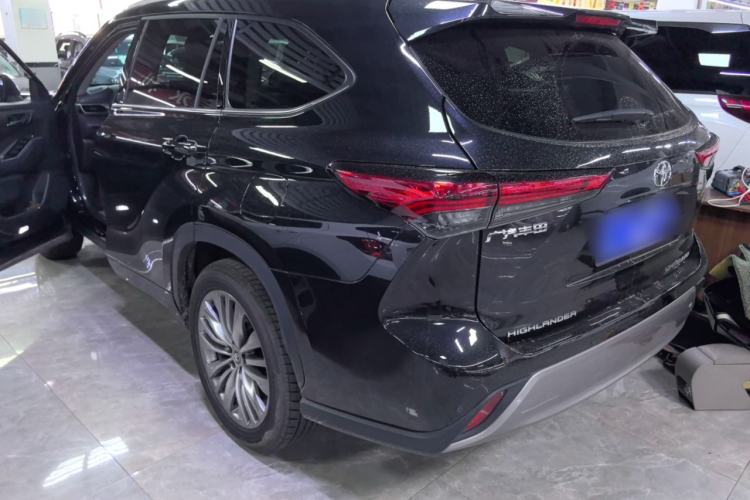 Used Toyota Highlander 2024 2.5L Smart e-Power Dual-Motor All-Wheel-Drive Supreme Edition – 7 Seats Exterior 1