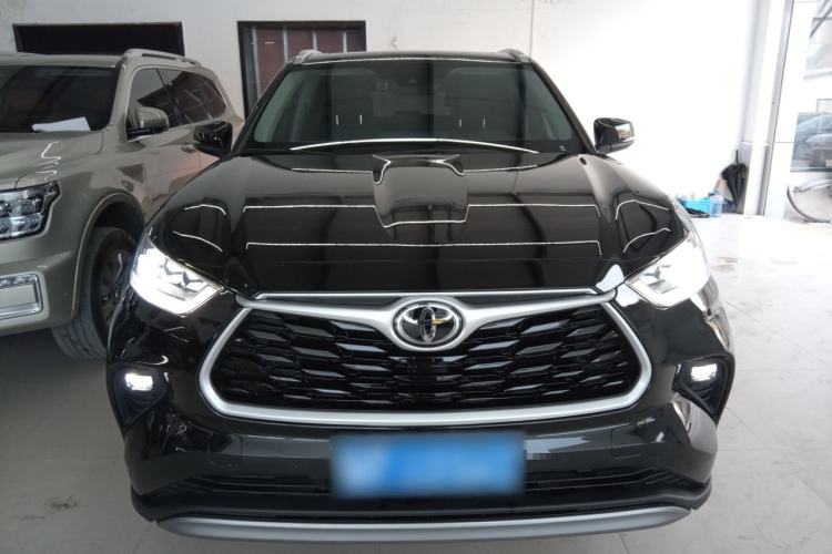 Used Toyota Highlander 2024 2.5L Smart Electric Hybrid Dual-Engine Four-Wheel Drive Prestige Version – 7 Seats Exterior 1