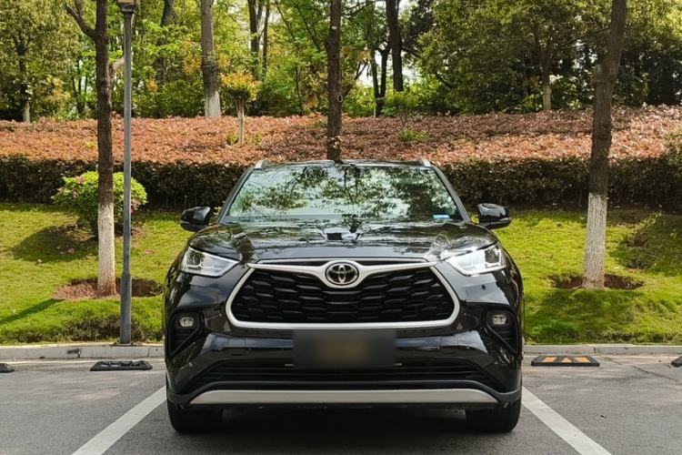 Used Toyota Highlander 2024 2.5L Smart Electric Hybrid Dual-Engine Four-Wheel Drive Prestige Version – 7 Seats Exterior 10