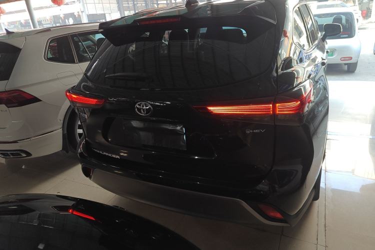Used Toyota Highlander 2024 2.5L Smart Electric Hybrid Dual-Motor Two-Wheel Drive Luxury Version 7 Seats Exterior 4