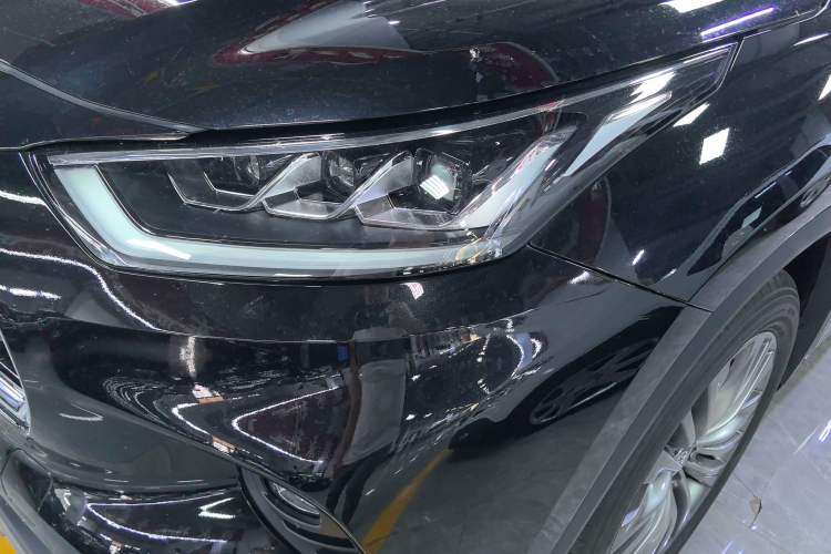 Used Toyota Highlander 2024 2.5L Smart e-Power Dual-Motor All-Wheel-Drive Supreme Edition – 7 Seats Exterior 5