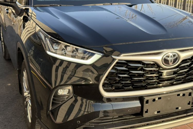 Used Toyota Highlander 2024 2.5L Smart Electric Hybrid Dual-Engine Four-Wheel Drive Prestige Version – 7 Seats Exterior 5