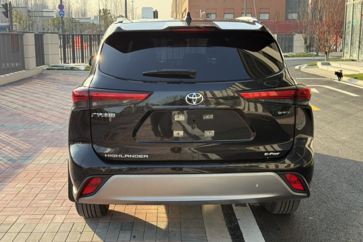 Used Toyota Highlander 2024 2.5L Smart Electric Hybrid Dual-Engine Four-Wheel Drive Prestige Version – 7 Seats Exterior 7