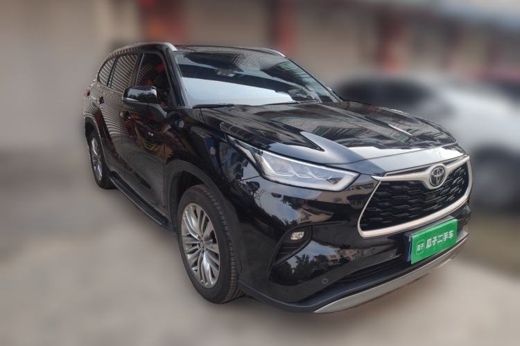 Used Toyota Highlander 2024 2.5L Smart Electric Hybrid Dual-Engine Four-Wheel Drive Prestige Version – 7 Seats Front Right 45 Deg