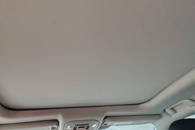 Used Toyota Highlander 2024 380T Four-Wheel Drive Prestige Version 7 Seats Headliner