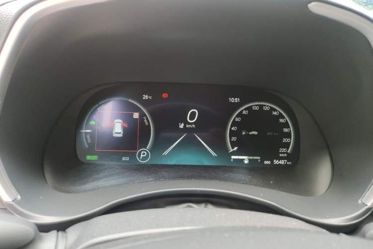 Used Toyota Highlander 2024 2.5L Smart Electric Hybrid Dual-Engine Four-Wheel Drive Prestige Version – 7 Seats Instrument Cluster
