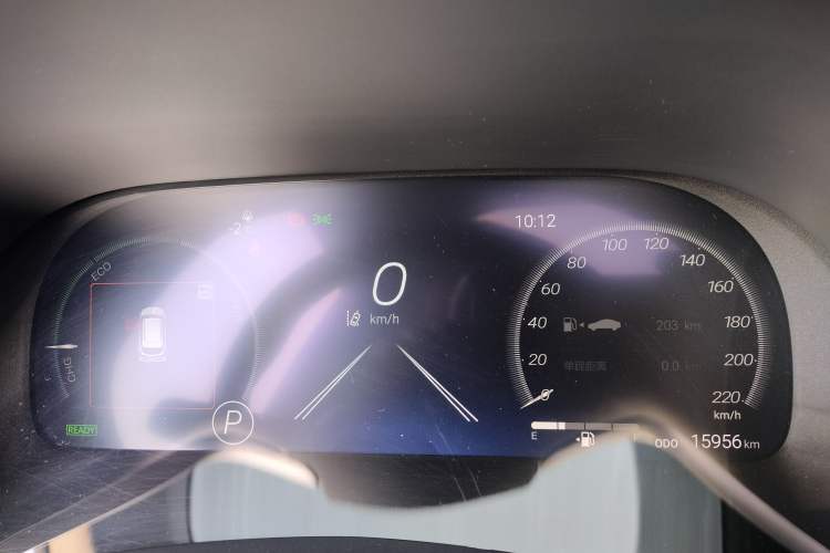 Used Toyota Highlander 2024 2.5L Smart Electric Hybrid Dual-Engine Four-Wheel Drive Prestige Version – 7 Seats Instrument Cluster