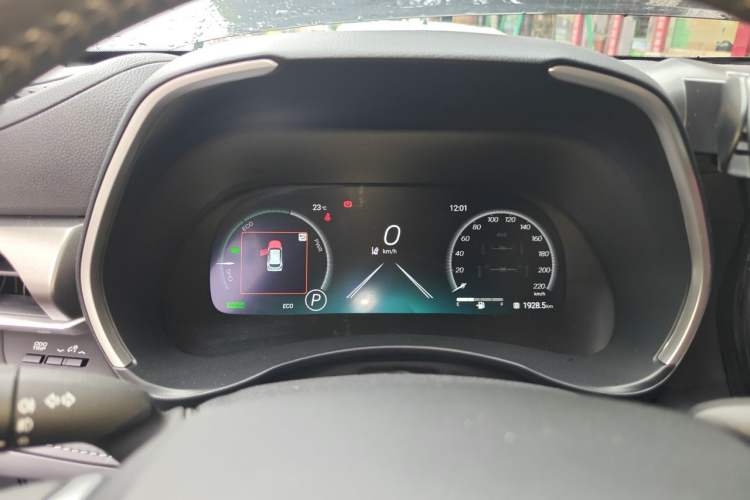 Used Toyota Highlander 2024 2.5L Smart Electric Hybrid Dual-Motor Two-Wheel Drive Luxury Version 7 Seats Instrument Cluster