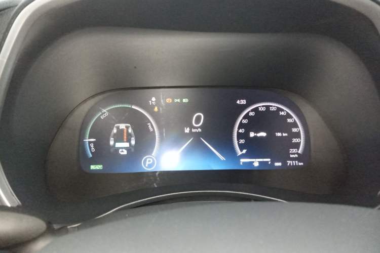 Used Toyota Highlander 2024 2.5L Smart Electric Hybrid Dual-Engine Four-Wheel Drive Prestige Version – 7 Seats Instrument Cluster