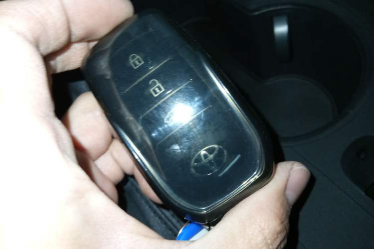 Used Toyota Highlander 2024 2.5L Smart Electric Hybrid Dual-Engine Four-Wheel Drive Prestige Version – 7 Seats Interior 1