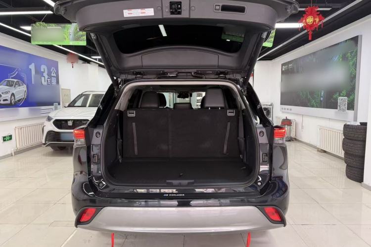 Used Toyota Highlander 2024 380T Four-Wheel Drive Ultimate 7-Seater Interior 9