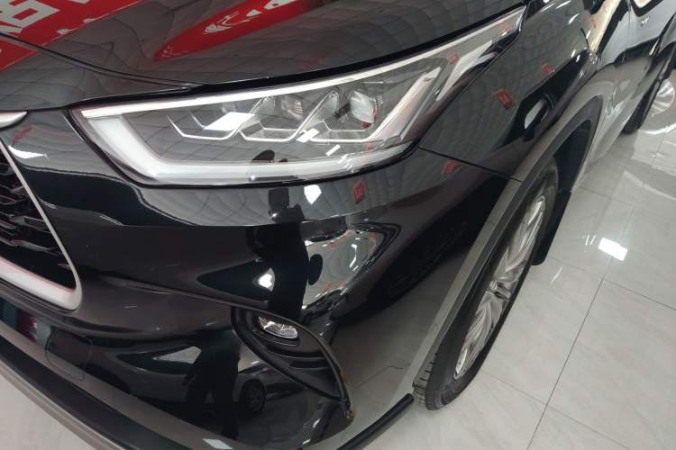 Used Toyota Highlander 2024 2.5L Smart Electric Hybrid Dual-Motor Two-Wheel Drive Luxury Version 7 Seats Left Front Headlight