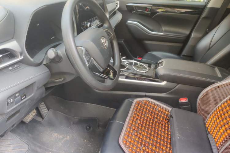 Used Toyota Highlander 2024 2.5L Smart Electric Hybrid Dual-Engine Two-Wheel Drive Elite Version 7 Seats Left Front Seat