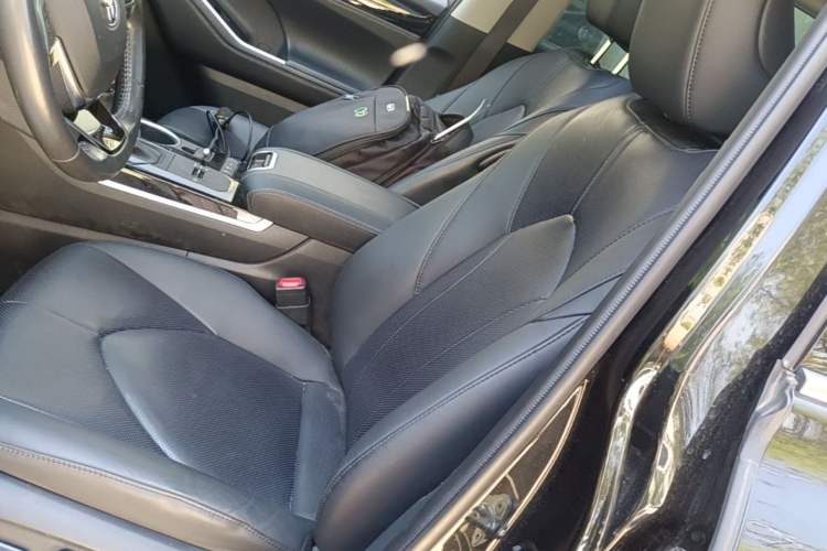 Used Toyota Highlander 2024 2.5L Smart Electric Hybrid Dual-Motor All-Wheel-Drive Luxury 7-Seater Left Front Seat