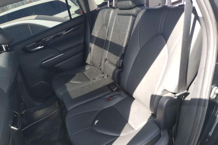 Used Toyota Highlander 2024 380T Four-Wheel Drive Luxury Version 7 Seats Left Rear Seat