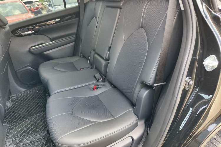 Used Toyota Highlander 2024 380T Four-Wheel Drive Luxury Version 7 Seats Left Rear Seat