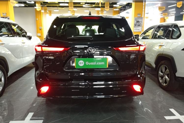 Used Toyota Highlander 2024 2.5L Smart Electric Hybrid Dual-Engine Two-Wheel Drive Elite Version 7 Seats Rear