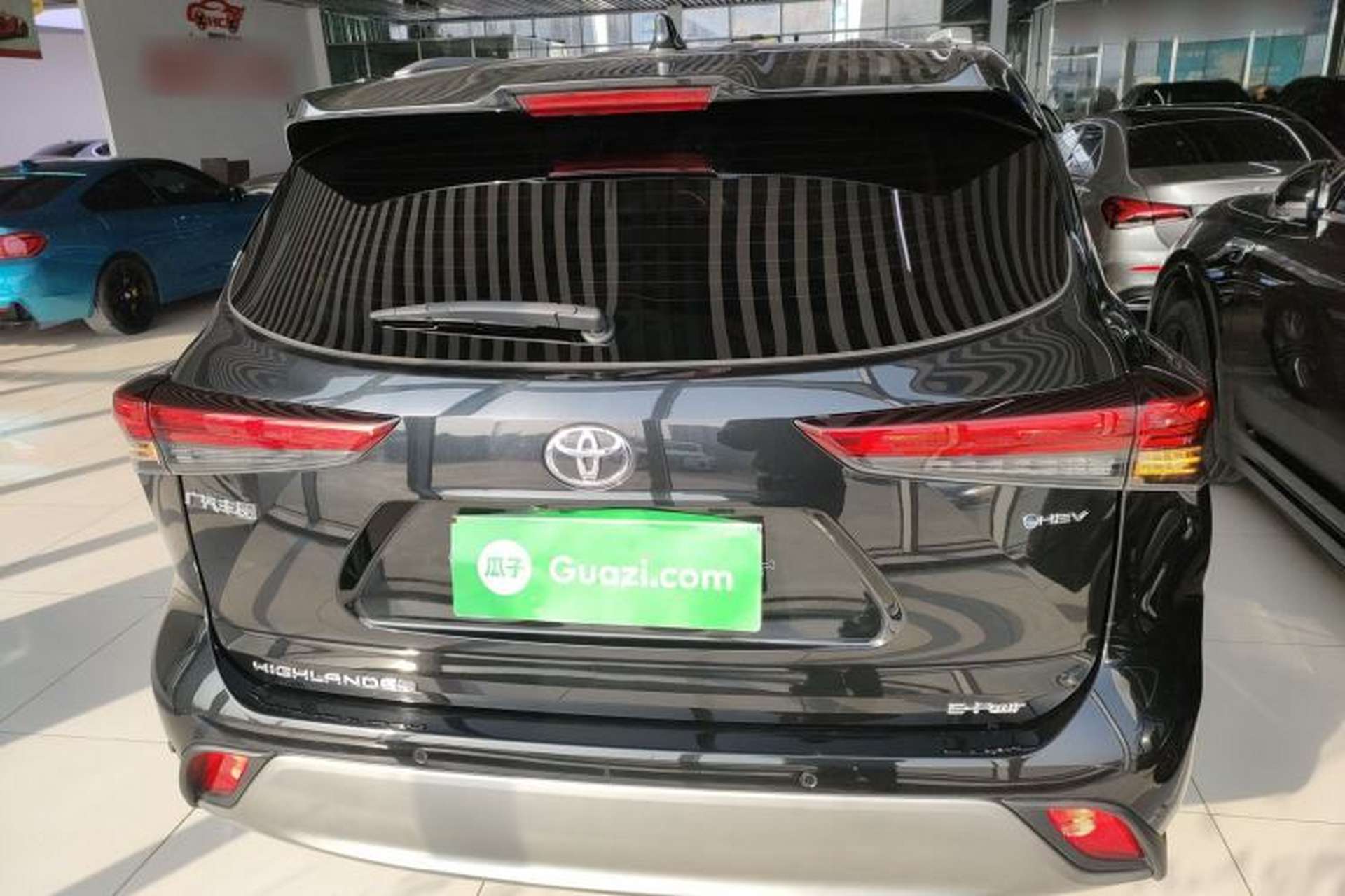 Used Toyota Highlander 2024 2.5L Smart Electric Hybrid Dual-Engine Four-Wheel Drive Prestige Version – 7 Seats Rear