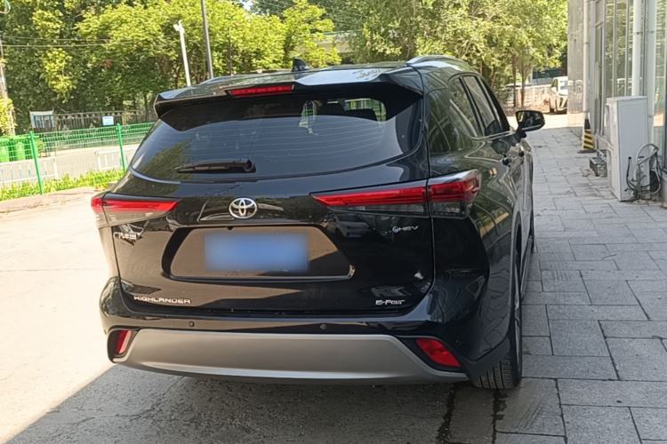 Used Toyota Highlander 2024 2.5L Smart Electric Hybrid Dual-Motor All-Wheel-Drive Luxury 7-Seater Rear Right 45 Deg