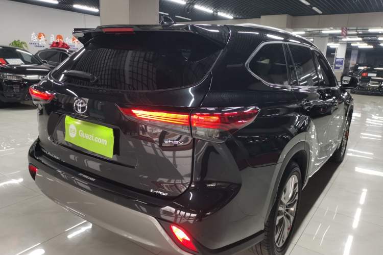 Used Toyota Highlander 2024 2.5L Smart Electric Hybrid Dual-Engine Four-Wheel Drive Prestige Version – 7 Seats Rear Right 45 Deg