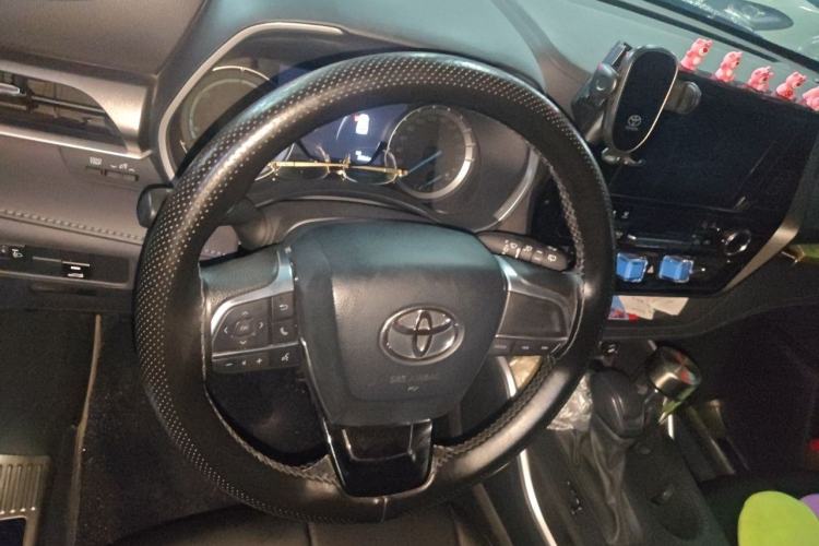 Used Toyota Highlander 2024 2.5L Smart e-Power Dual-Motor All-Wheel-Drive Elite Version – 7 Seats Steering Wheel