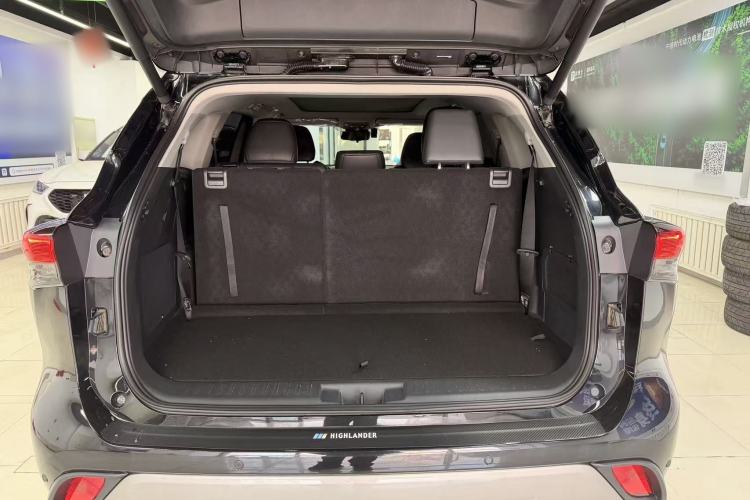 Used Toyota Highlander 2024 380T Four-Wheel Drive Ultimate 7-Seater Trunk