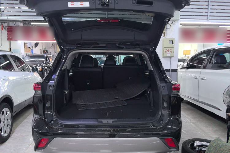 Used Toyota Highlander 2024 2.5L Smart e-Power Dual-Motor All-Wheel-Drive Supreme Edition – 7 Seats Trunk