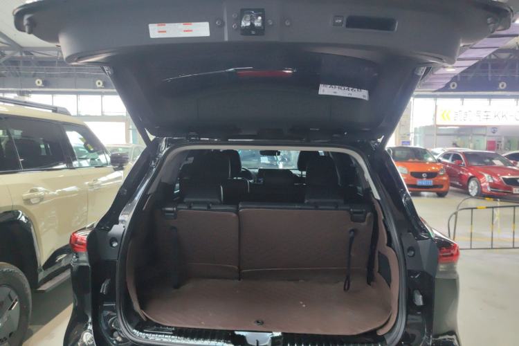 Used Toyota Highlander 2024 2.5L Smart Electric Hybrid Dual-Engine Four-Wheel Drive Prestige Version – 7 Seats Trunk