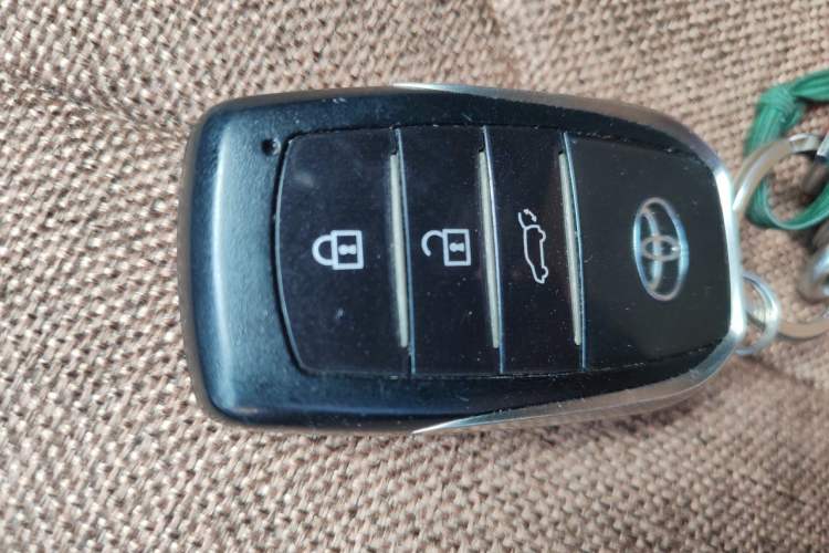 Used Toyota Highlander 2024 380T Four-Wheel Drive Prestige Version 7 Seats Vehicle Key