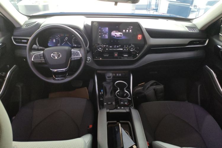 Used Toyota Highlander 2024 2.5L Smart Electric Hybrid Dual-Motor Two-Wheel-Drive Elite Edition 5 Seats Center Console