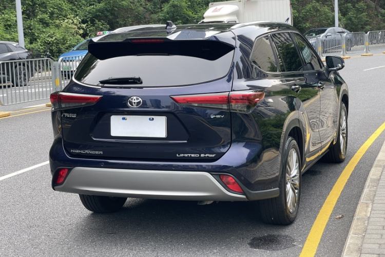 Used Toyota Highlander 2024 2.5L Smart e-Power Dual-Motor All-Wheel-Drive Supreme Edition – 7 Seats Exterior 5