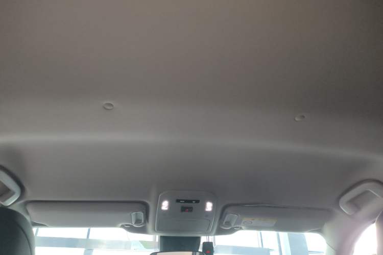 Used Toyota Highlander 2024 2.5L Smart Electric Hybrid Dual-Motor Two-Wheel-Drive Elite Edition 5 Seats Headliner