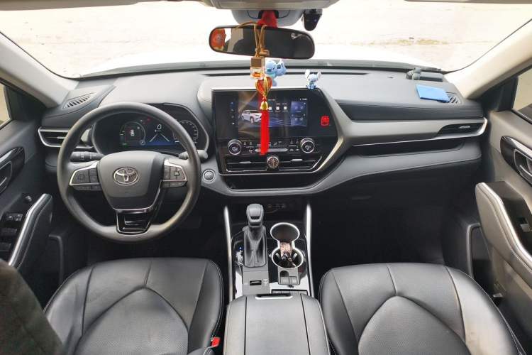 Used Toyota Highlander 2024 2.5L Smart Electric Hybrid Dual-Motor Two-Wheel-Drive Elite Edition 5 Seats Center Console