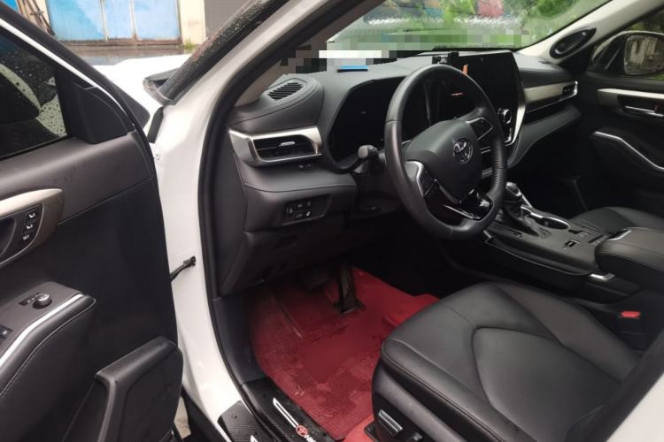 Used Toyota Highlander 2024 2.5L Smart e-Power Dual-Motor All-Wheel-Drive Supreme Edition – 7 Seats Driver Seat