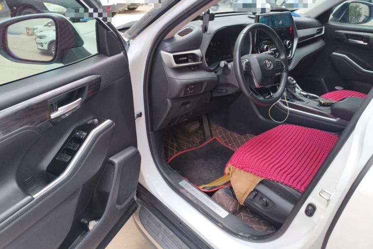 Used Toyota Highlander 2024 2.5L Smart Electric Hybrid Dual-Engine Four-Wheel Drive Prestige Version – 7 Seats Driver Seat